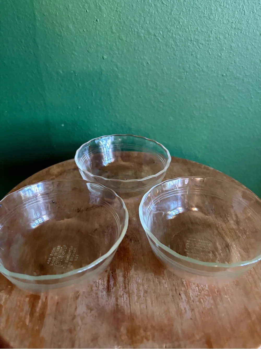 Vintage Pyrex Stacking Clear Glass Custard Cups with Scalloped Edges, set of 3